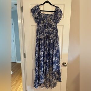 XL target dress gently worn off the shoulder
